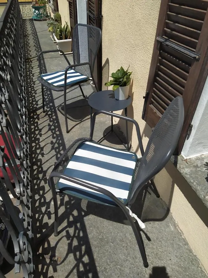 Apartment Casa D'Epoca Fronte Lago A Domaso Lago Di Como